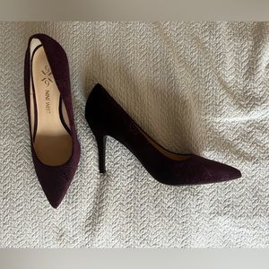 Nine West Velvet Paisley Pumps